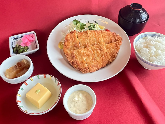 若鳥の唐揚げ（ジーパイ）