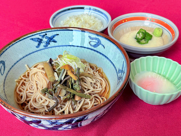 冷やし月見そば