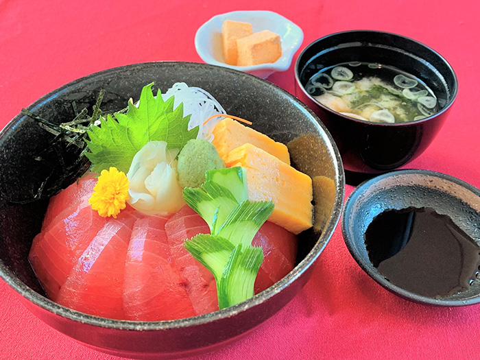 鉄火丼
